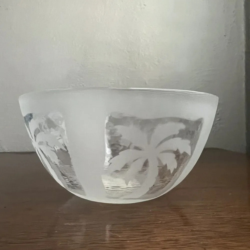 Saks Fifth Avenue Crystal Candy Dish Bowl Palm Tree Design 5.5